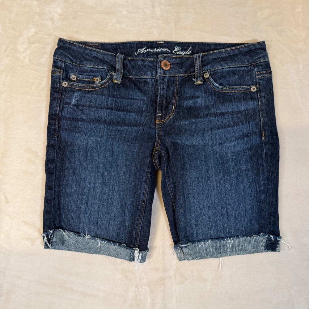 American Eagle Bermuda Shorts Womens 4 Dark Wash Raw Hem Stretch Denim Cuffed